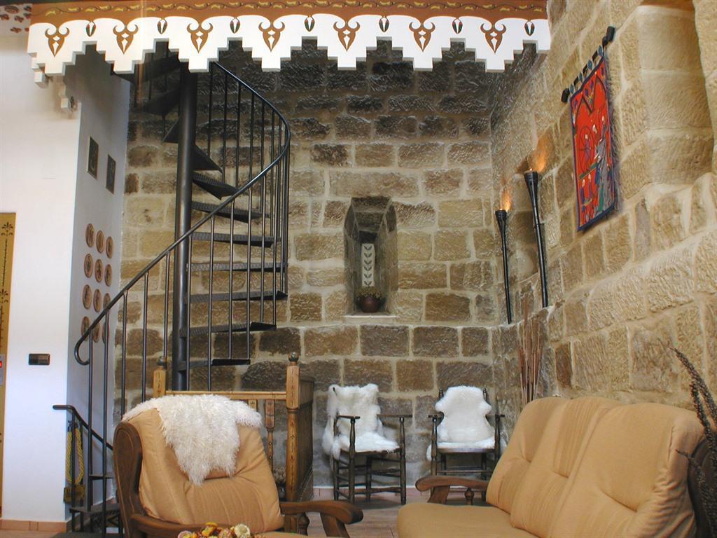Torre Fuerte Siglo XIII Guest House Banos de Rioja Nội địa bức ảnh